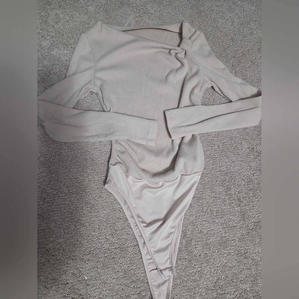 SHEIN Cream Sweater Bodysuit Size S